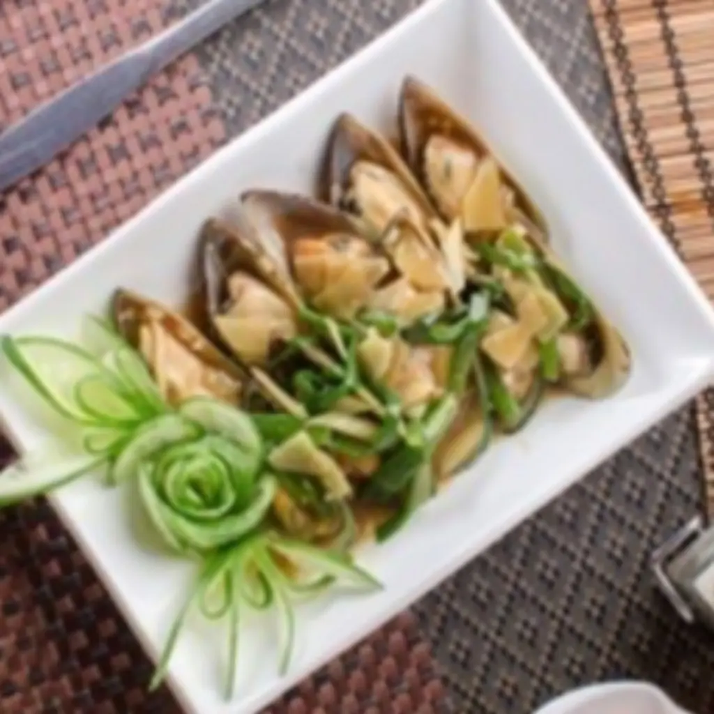 Mussle With Ginger Onion